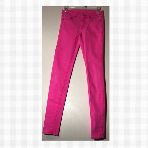 Divided Pink Jeans by H&M - Picture 1 of 4